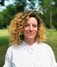 Book an Appointment with Amanda Ross for Individual Therapy