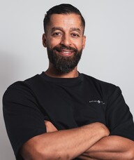 Book an Appointment with Muhammad Murad for Massage Therapy