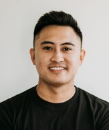 Book an Appointment with Justin Siglos at Market Crossing