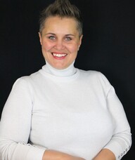Book an Appointment with Alexandra Kedmenecz for Psychotherapy