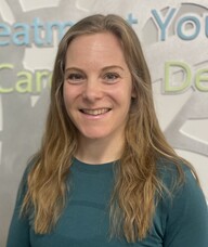 Book an Appointment with Carly Bristowe for Physiotherapy