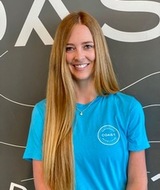 Book an Appointment with Laura McNeill at North Vancouver on 13th