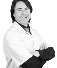 Book an Appointment with Dr. Nelson Verissimo, chiropraticien for Chiropratique / Chiropractic