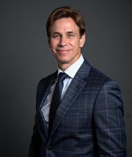 Book an Appointment with Dr. Simon-Pierre Rioux, Chiropraticien for Chiropratique / Chiropractic