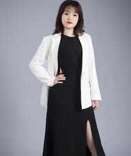 Book an Appointment with Niki Rujia Qiu for Counselling