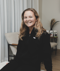 Book an Appointment with Jeanne-Helene Lessard-Cliche for Chiropratique