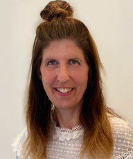 Book an Appointment with Calyx Kuprowski for Acupuncture