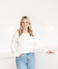 Book an Appointment with Dr. Julia Grundy for Chiropractic Care