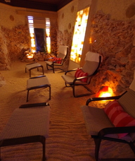 Book an Appointment with Saltwonder Himalayan Salt Cave for Salt Therapy