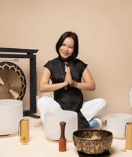 Book an Appointment with JJ Hu for Reiki