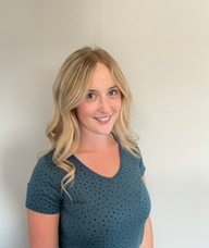 Book an Appointment with Elise Anthieren for Sessions