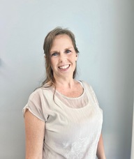 Book an Appointment with Leigh Puddephatt for Massage Therapy